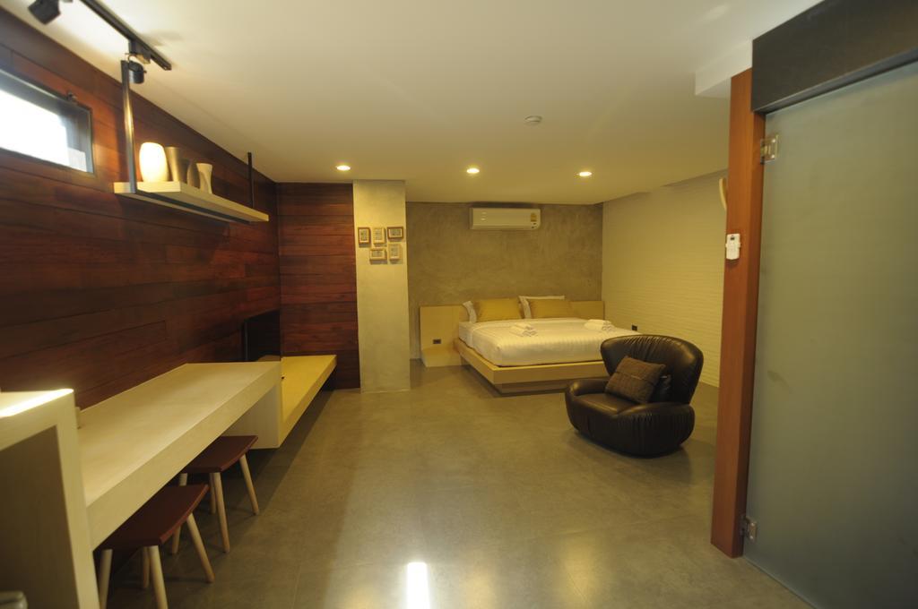 Zzziesta Chiang Mai Bed & Breakfast Exterior photo